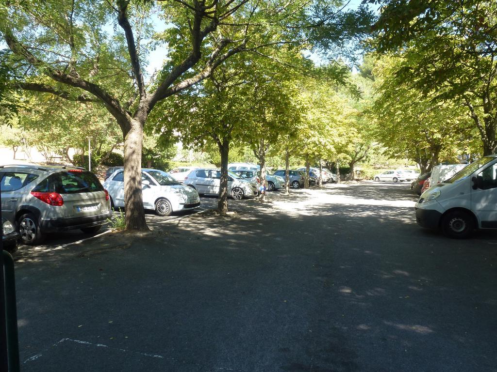 Apartment Les Muriers Blancs Aix-en-Provence Exterior foto